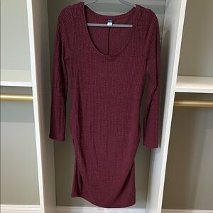 Old Navy Burgundy Long Sleeve Ruched Bodycon Dress